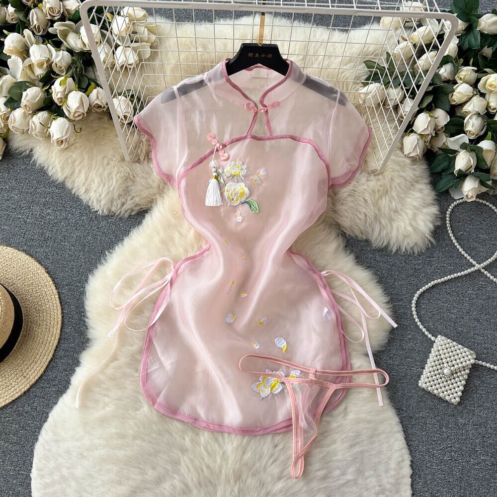 Короткая сексуальная пижама cheongsam из чистого шелка с кружевной сеткой в китайском стиле в стиле ретро...