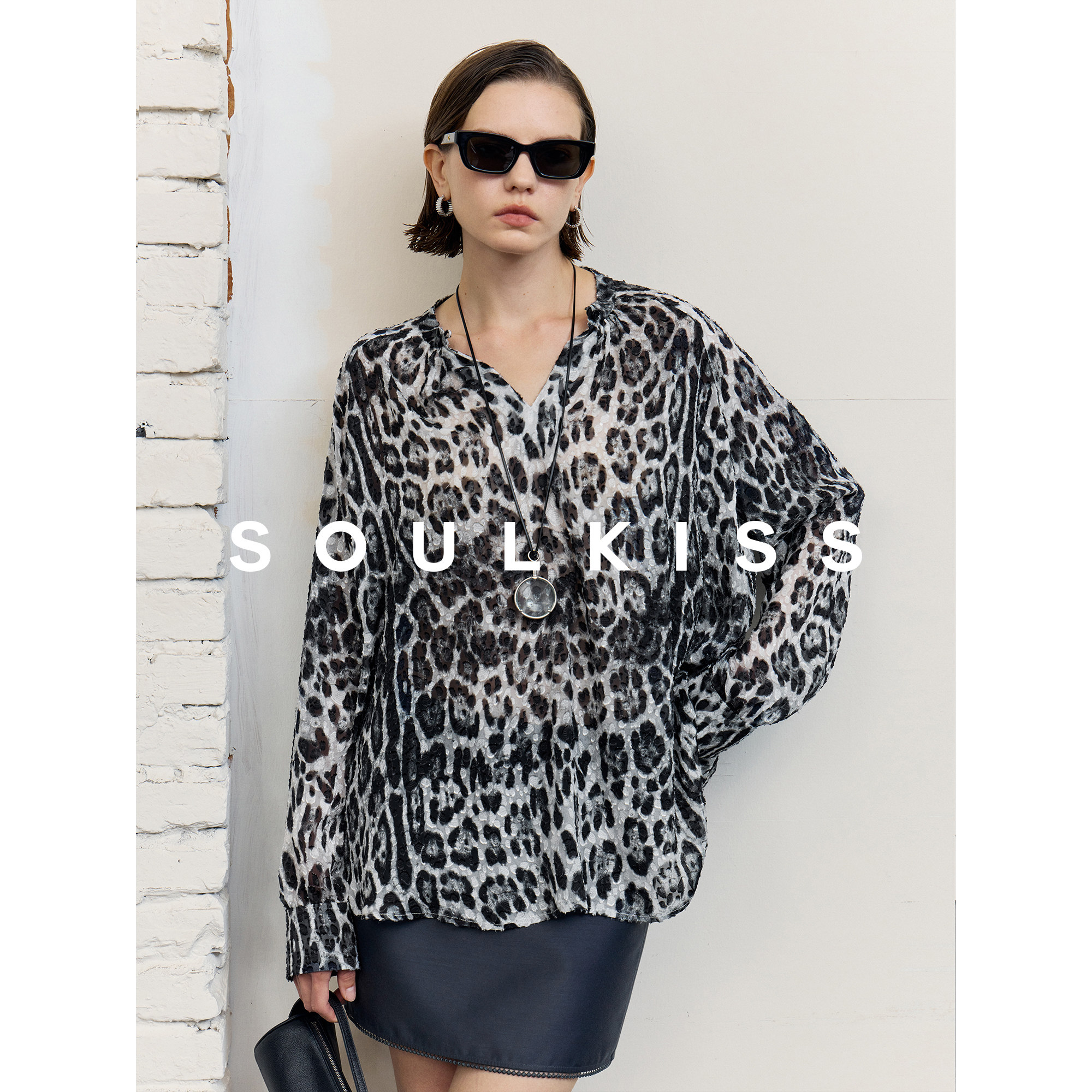 SOULKISS's Divine Gift: 100% Ultra-Thin 13mm Mulberry Silk Leopard Print Shirt with 3D Cutout Floral Design
