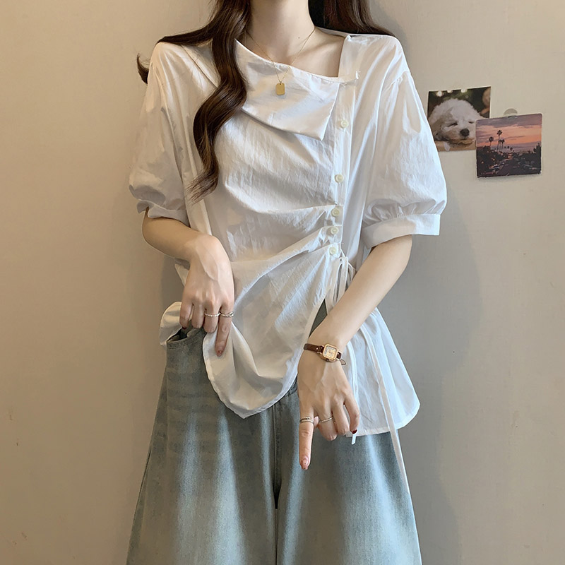 Plus-size blue French-style irregular short-sleeved shirt for women, perfect for summer wear, slimming and tummy-concealing top.