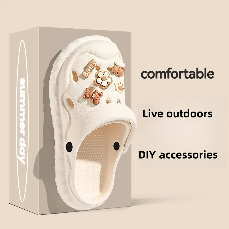 2025 новая модная обувь с дырками для девочек, нескользящая верхняя одежда, пляжная обувь для домашнего использования с ощущением, что наступаешь на дерьмо, сандалии и тапочки на мягкой подошве