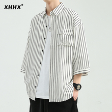Summer vertical stripe cropped short sleeved shirt for men's thin and loose oversized shirt for men's casual half sleeved top jacket