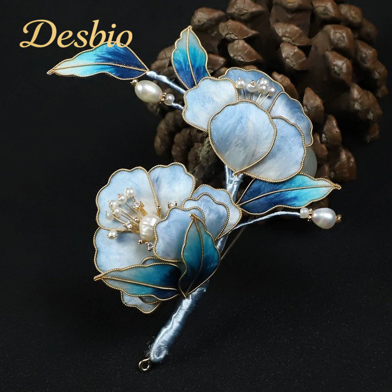Desbio Intangible Cultural Heritage Velvet Flower Brooch for Cheongsams: Chinese Style Handmade Antique Brooch with Imitation Kingfisher Feather Brooch Accessories for a High-End Feel