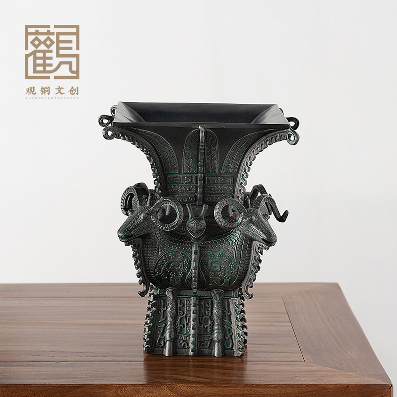 Латунный офис Siyang Fangzun antique bronze tripod открылся, чтобы поздравить гостей...