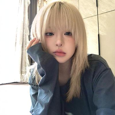 taobao agent 假发女浅白金新款锁骨发y2k网红亚文化齐刘海高层次短直发全头套