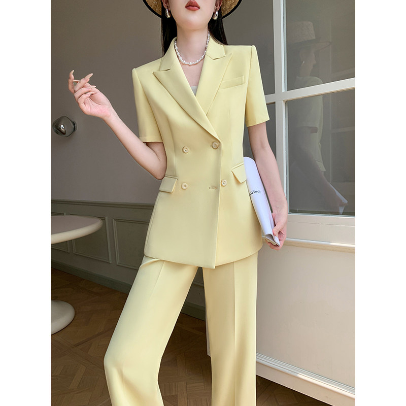 Высококачественный светло-желтый костюм sense of suit женский летний костюм из тонкой ткани 2025 года, новая высококачественная профессиональная одежда, темпераментный повседневный костюм