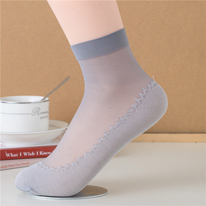Langsha silk stockings for women in spring, autumn and summer, thin crystal silk short socks, wear-resistant and anti hook black flesh cotton socks, mid tube socks