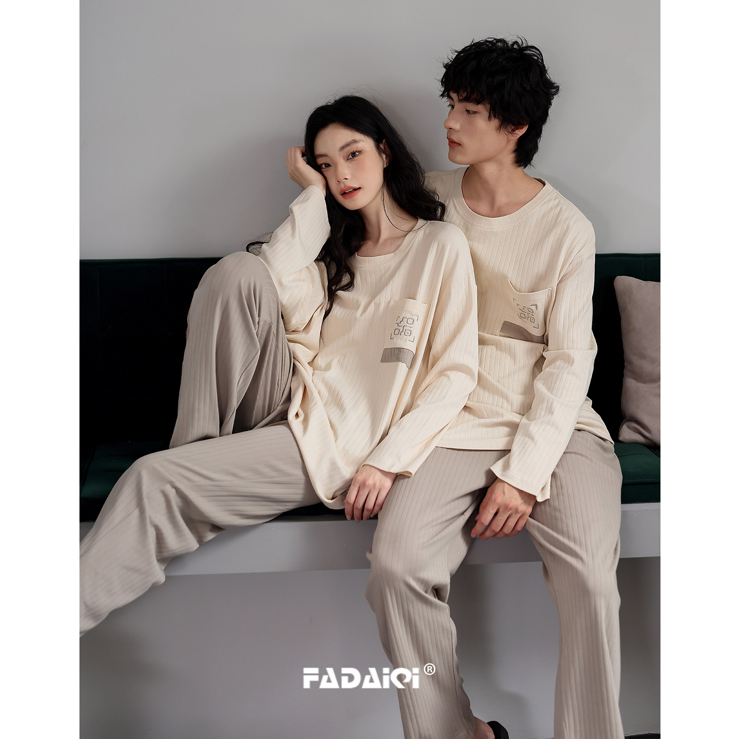 Хлопковая пижама для пары Fadaiqi, весенне-осенняя женская простая повседневная одежда с круглым вырезом и длинными рукавами, которую можно носить вне дома, костюм для мужчин