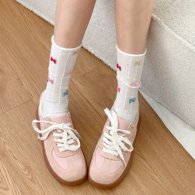 taobao agent 夜间教习室彩色蝴蝶结袜子女秋季中筒透气洛丽塔可爱卷边白色长袜