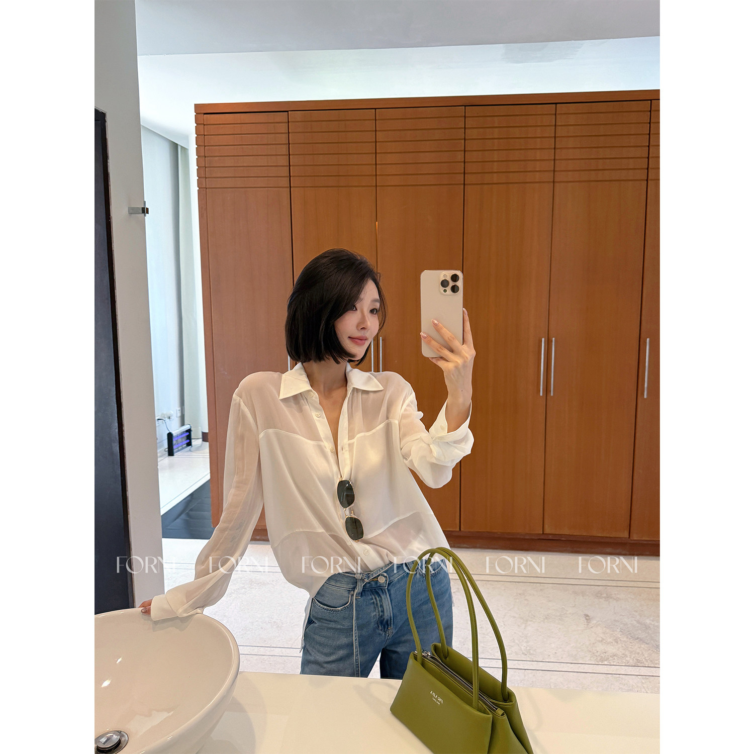 FORNIYOYO Elegant Standards: Niche, Mature, Sheer, Heavyweight Mulberry Silk Acetate White Shirt Top