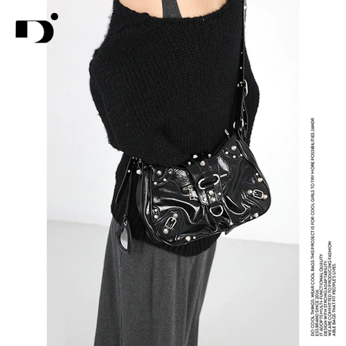 Jane ® Paris Little Banks Bearks Motorcycle Bag