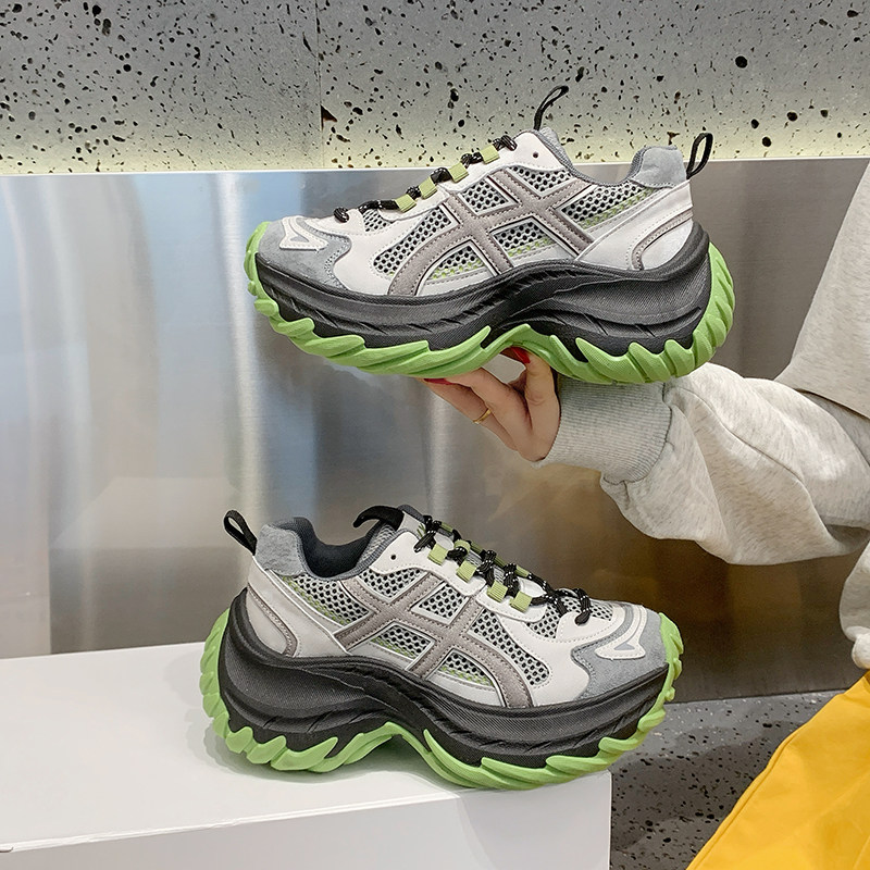 Кожаная женская обувь daddy shoes 2026, новый стиль, популярный в этом году, женская обувь в горячем стиле, универсальная спортивная обувь, от которой у женщин не устают ноги