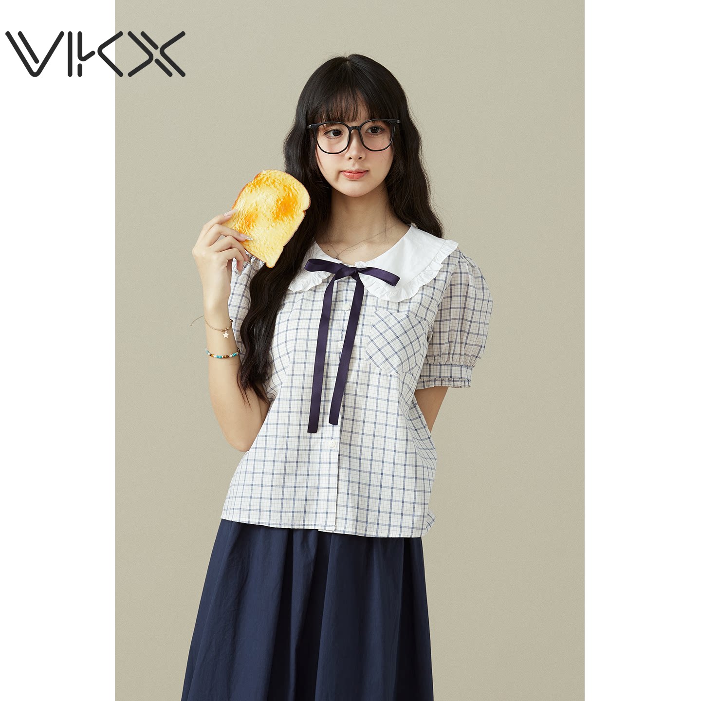 2026 Summer New Arrival Preppy Style Sweet Peter Pan Collar Plaid Shirt VKX Fan Kexin