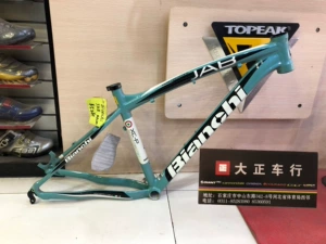 Итальянская рама горного велосипеда BIANCHI Bianchi 26 из алюминиевого сплава JAB