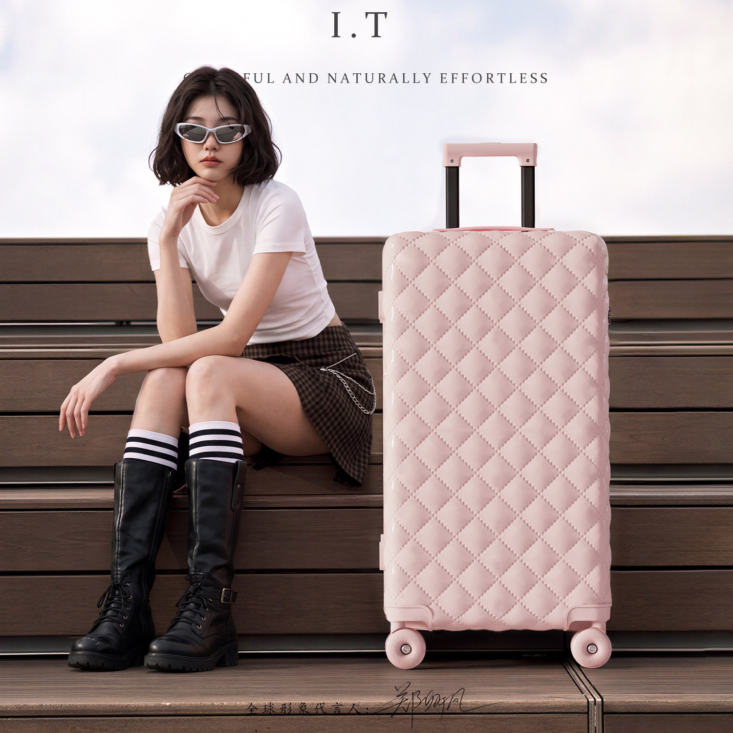 British IT [Xiaoxiangfeng Light luxury Travel] Зарубежная версия 2026 высококачественная пудра cherry blossom, большой вместительный женский чемодан