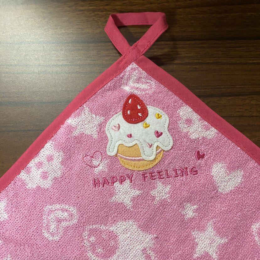 Japanese-style pure cotton hand towels, all-cotton, soft, absorbent, and with cute cartoon designs...