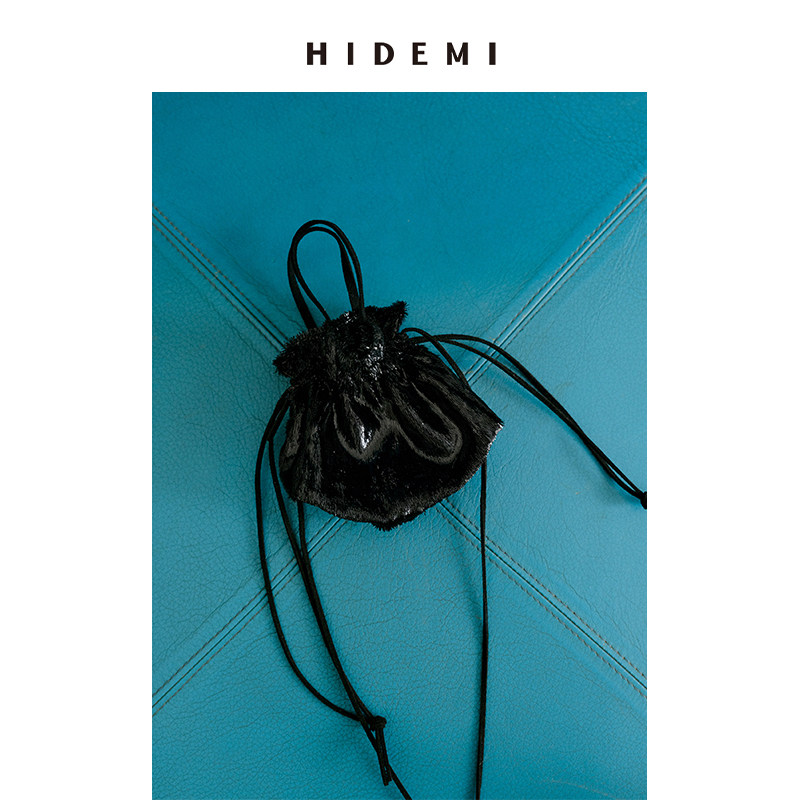 HIDEMI Festival series art soft Sculpture sense черная глянцевая сумка на шнурке с кисточками, мини-сумка-ведро, женская