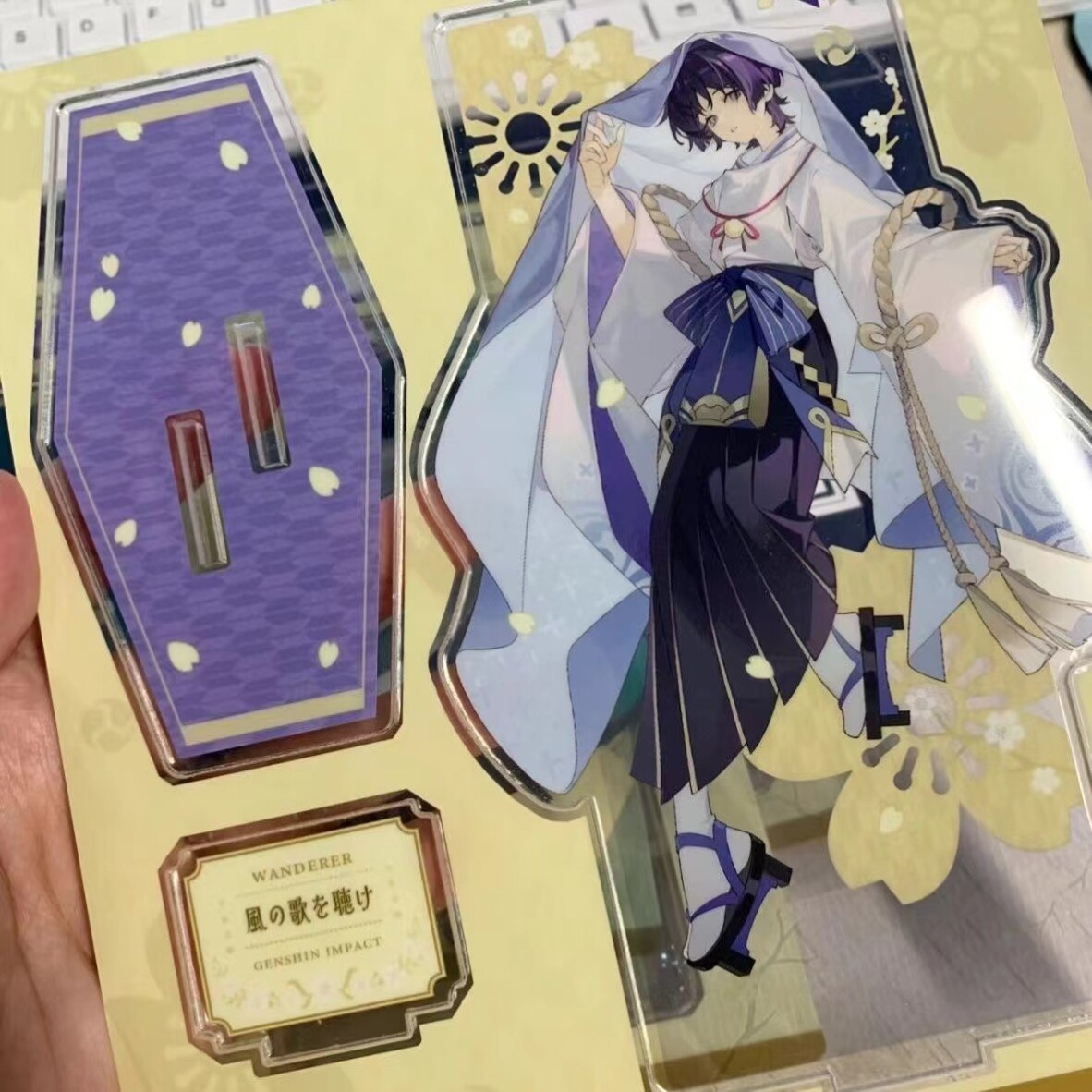 Buy Acrylic Stands from China with a Taobao Agent