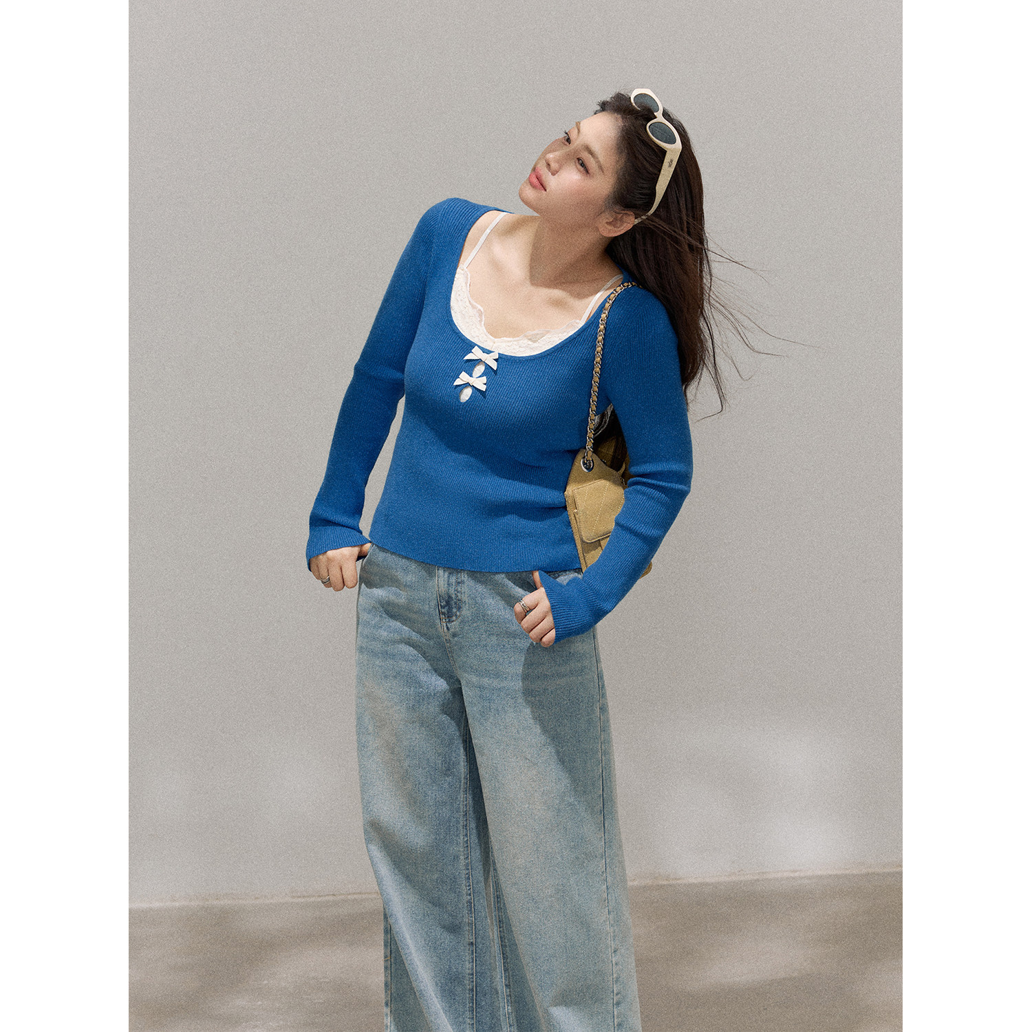 Взрослый женский костюм Zhang plus size fat sister mm slim павлиньего синего цвета, красивый свитер-ниша, джинсы с широкими штанинами