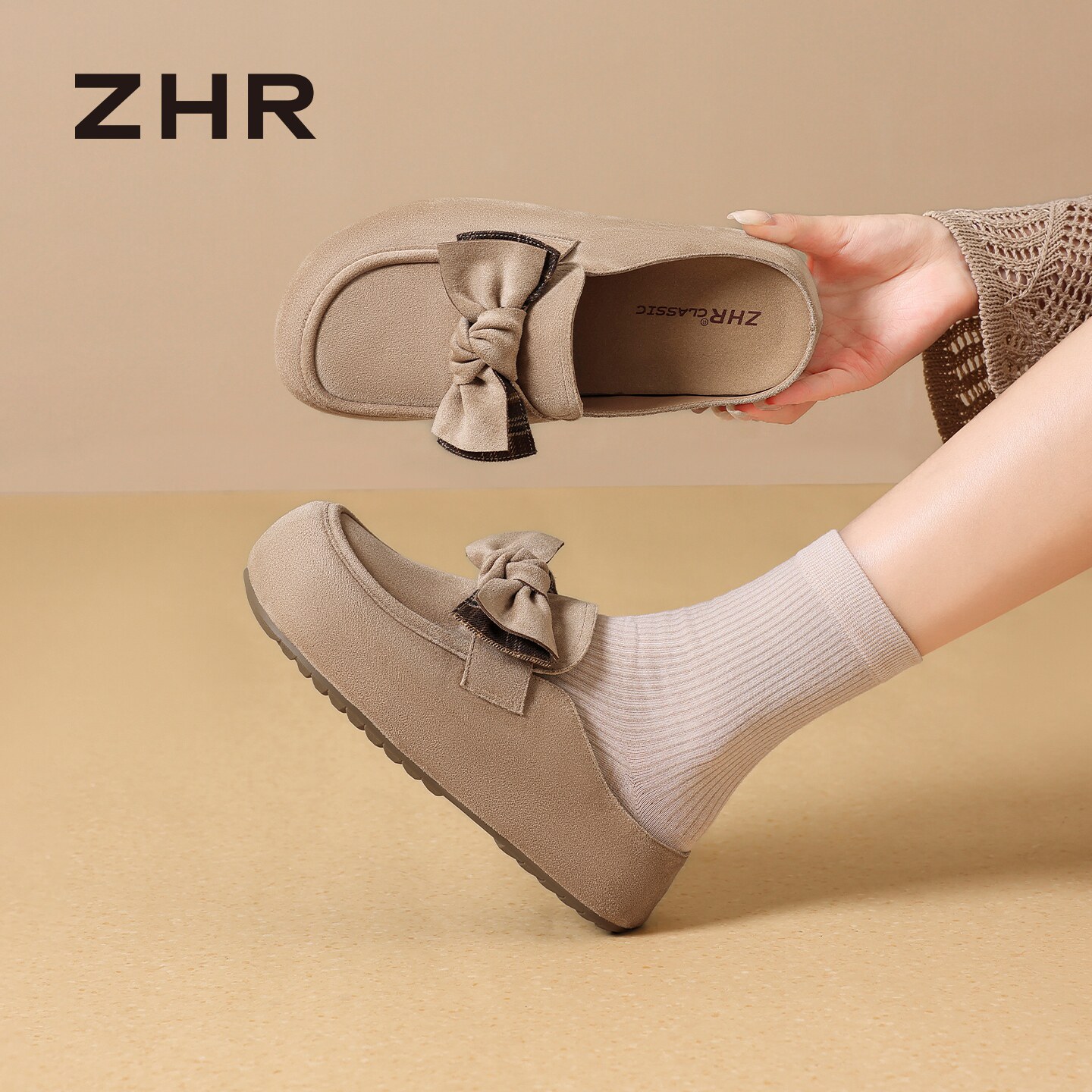 ZHR Zeze/ женская обувь Birkenstock абрикосового цвета на толстой подошве; коллекция 2026 года; тонкие туфли Baotou drag с бантом; сезон осень-зима.
