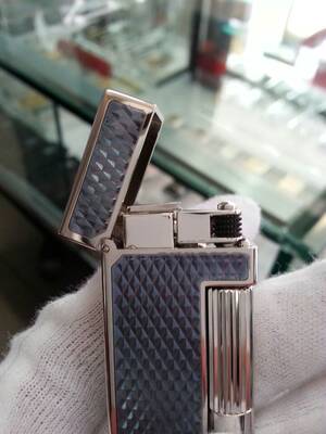 Dunhill Dengxi Road Carbon Fiber Rollagas LIGHER RLD3302