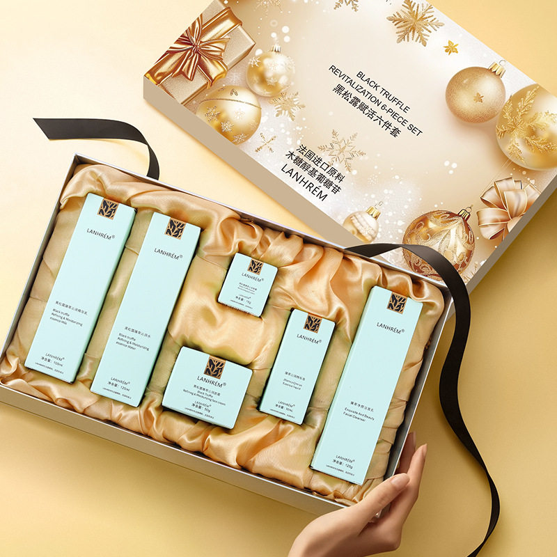 Valentine's Day Skincare Six-Piece Set