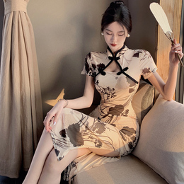 Stylish sexy cheongsam young girl haute couture retro print looks thin new Chinese dress summer