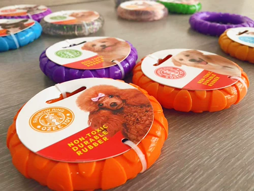 (Трансграничная торговля), многоцветная крутящаяся экологичная резиновая радужная игрушка, домашний питомец, кошки и собаки