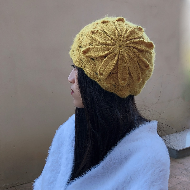 BK10 Soft Beret Hat DK KNITTING PATTERN