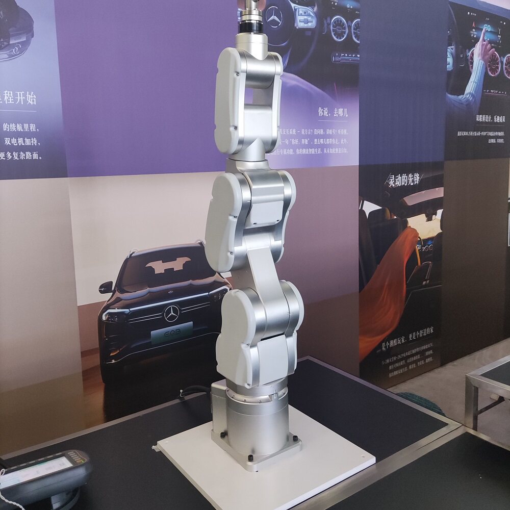 Six-axis robotic arm stage interaction