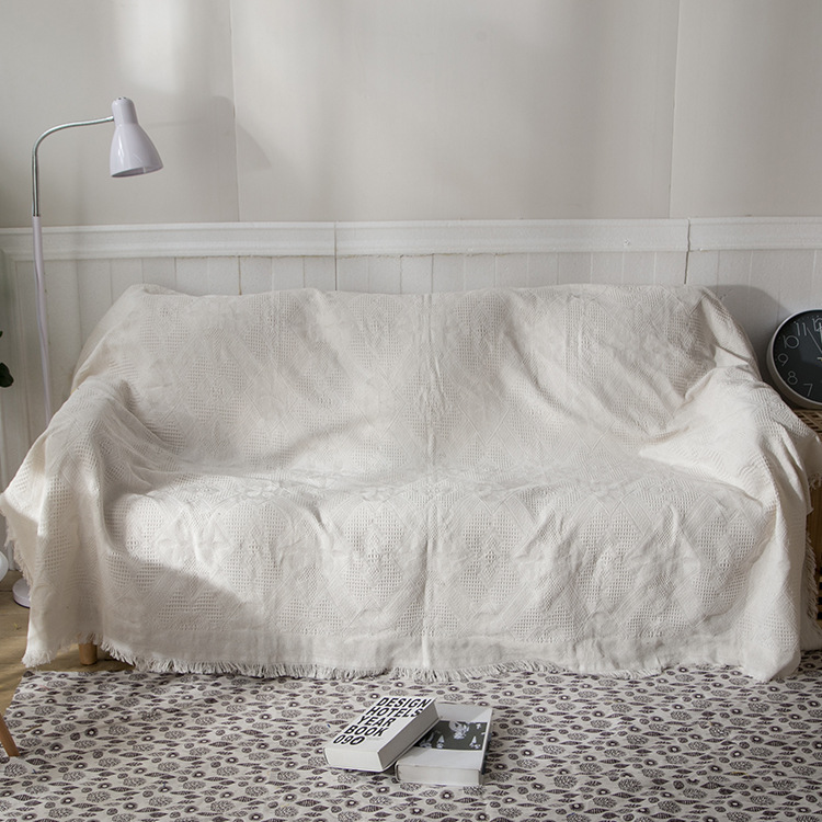 Directly Supplied White Rhombus Dark Flower Sofa Blanket Sofa Towel European Style Non-Slip Fabric Sofa Cushion Sofa Cover All-Inclusive Blanket