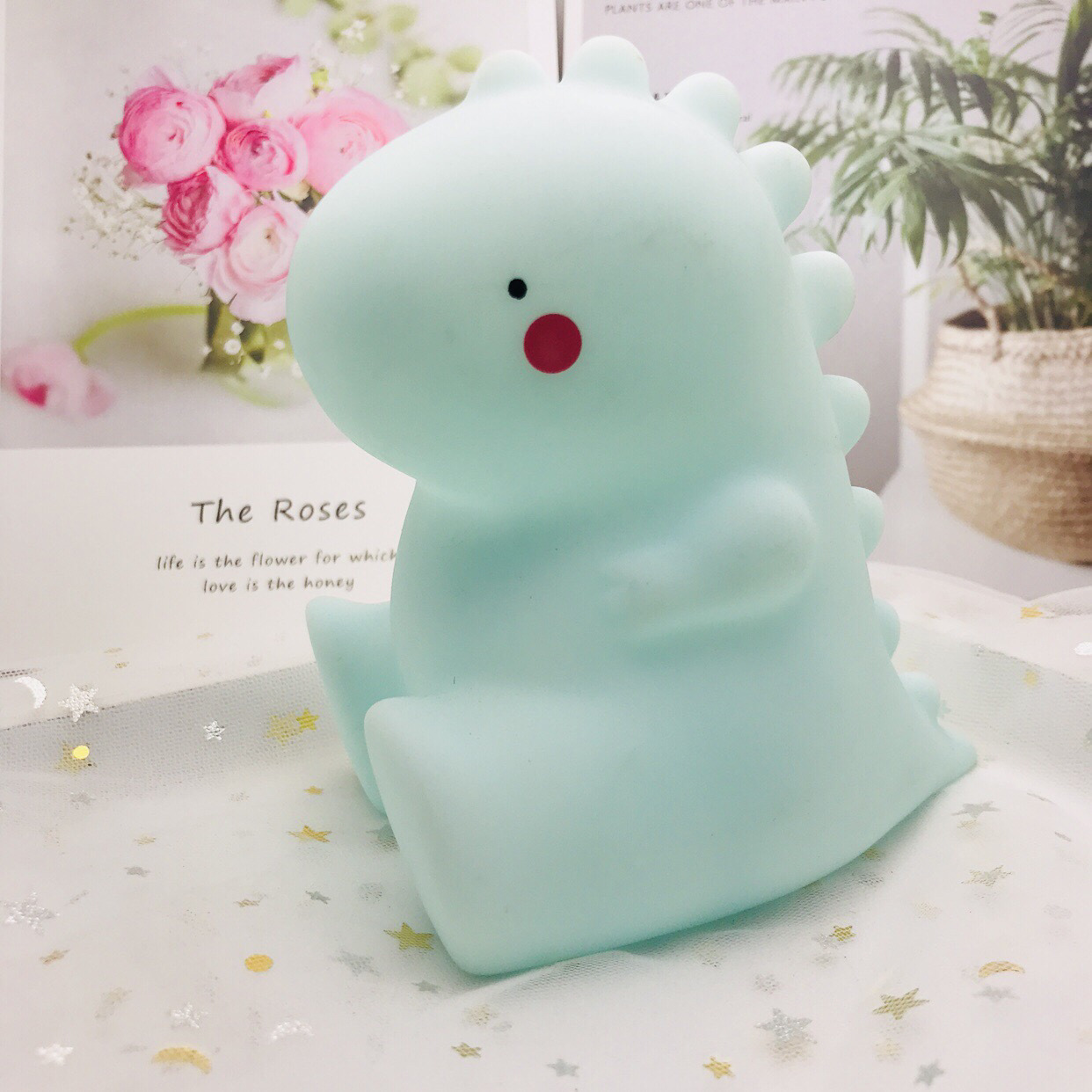 ins热卖款星星云朵太阳独角兽冰淇淋小夜灯 儿童房装饰发光玩具