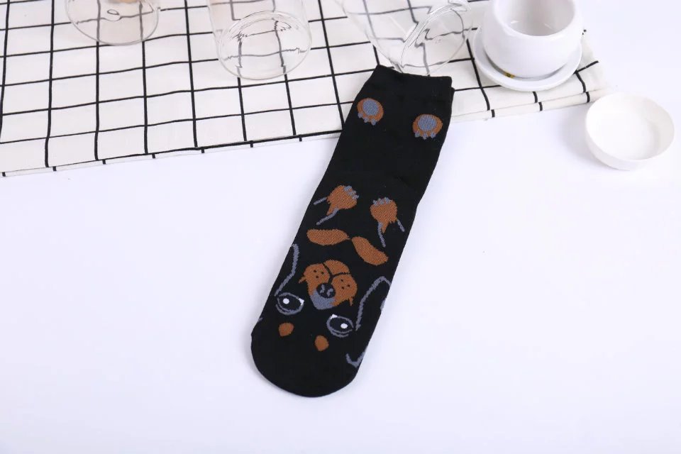 春秋新款卡通直板狗中筒袜棉质袜子女 诸暨厂家批发