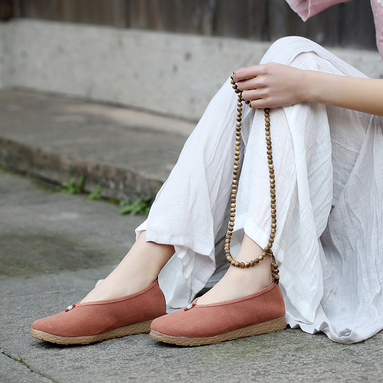 Spring and Autum New Retro-Style Han Dynasty with Flats Tea Clothes, Ethnic Style Old Beijing Cloth Shoes, One-Leg Shoes