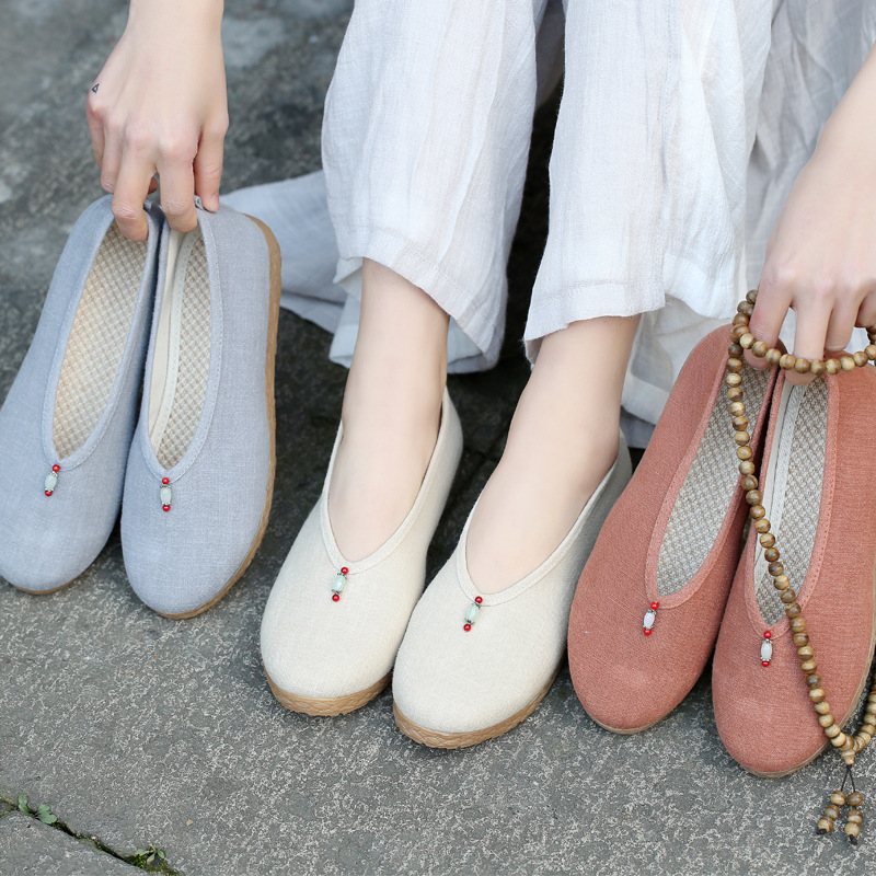 Spring and Autum New Retro-Style Han Dynasty with Flats Tea Clothes, Ethnic Style Old Beijing Cloth Shoes, One-Leg Shoes