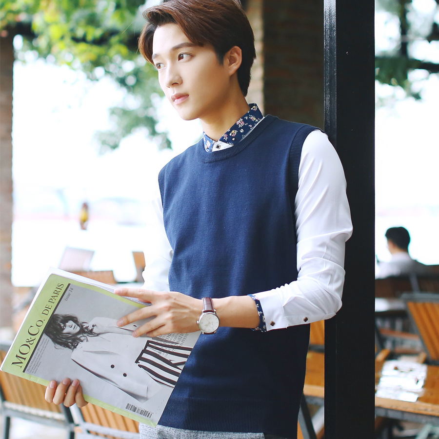 圆领无袖毛衣套头青年男毛衣马甲纯色无袖针织毛线背心男毛衫