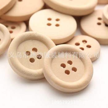 Factory direct natural wood color wooden buttons four eyes thin edge round wooden buttons DIY hand sewing accessories wholesale