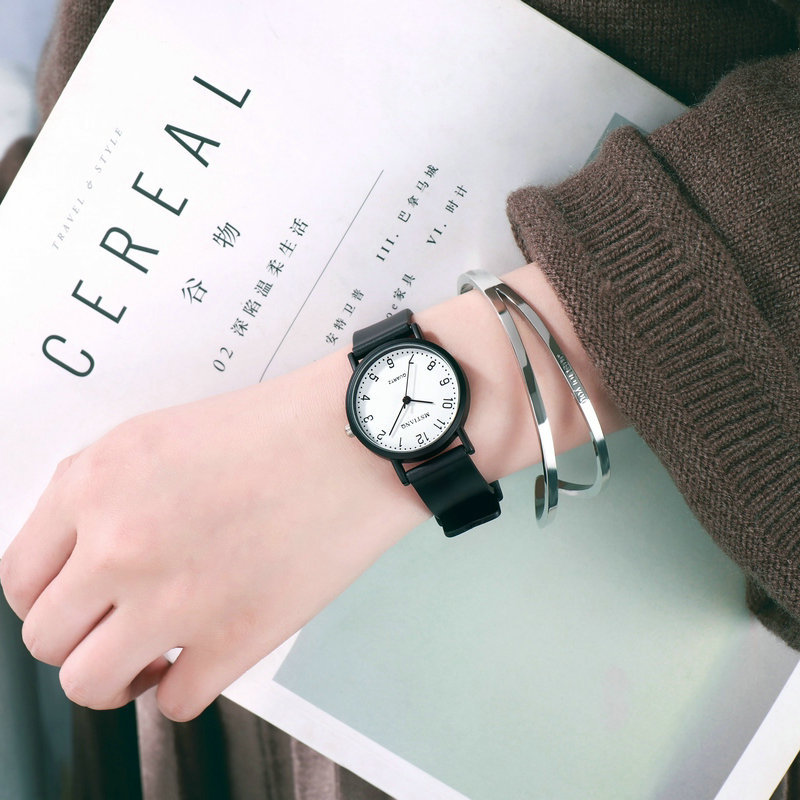 Popular Style Watch Female Student Korean Style Simple Fashionable Sports Casual Men's Atmospheric Retro College Style Couple's Watch