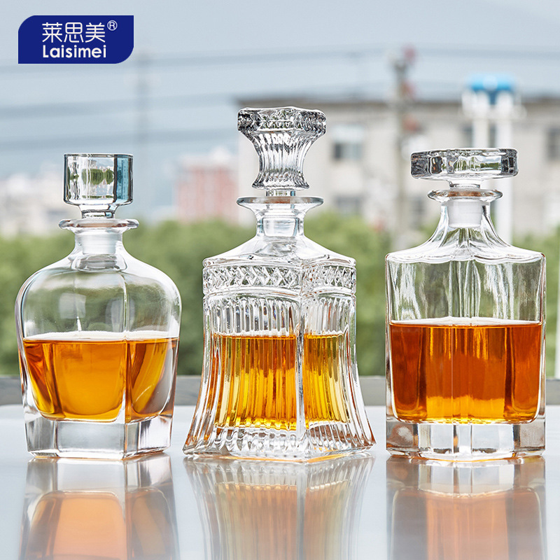 European-Style Red Wine Home Wine Bottle Crystal Clear Glass Liquor Bottle Whiskey Dispenser Quick Pouring Jug Wine Set