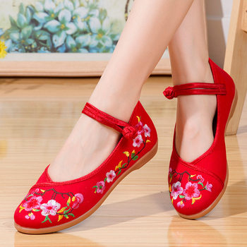 Spring and Autumn Old Beijing Cloth Shoes Women's Flat Ancient Style Han Dynasty Shoes Tbottomon Sole New Chinese Style Mid-Top Embroidered Shoes Mom's Shoes