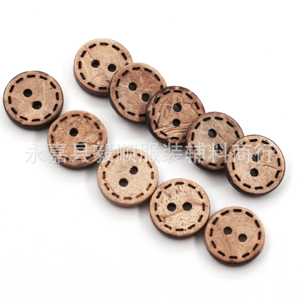 Factory direct supply spot coconut buckle natural coconut shell buckle two eyes dotted button shirt round coconut shell button