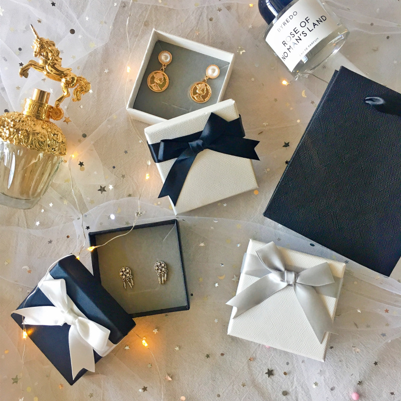 Bow jewelry box jewelry packaging box ring box earring box bracelet necklace box spot wholesale