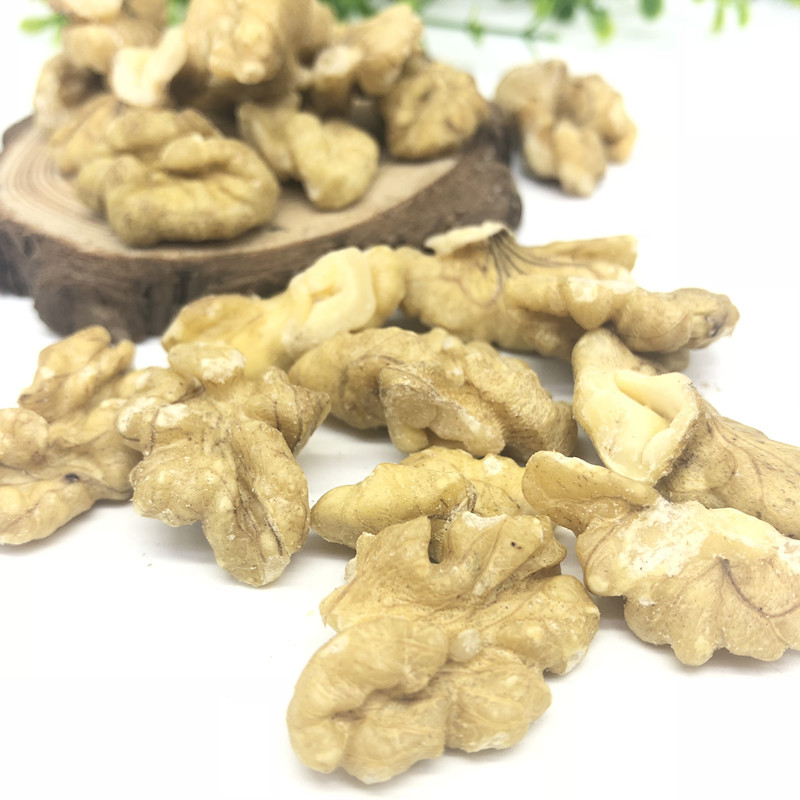 Yunnan walnut kernel Road, Second Road, Third Road, walnut kernel food factory, broken walnut kernel bulk wholesale