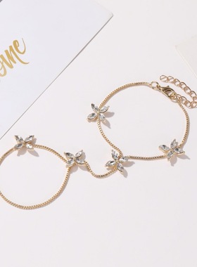 韩版热卖小清新手饰 甜美小花马眼锆石手指链女 气质四叶花朵手链