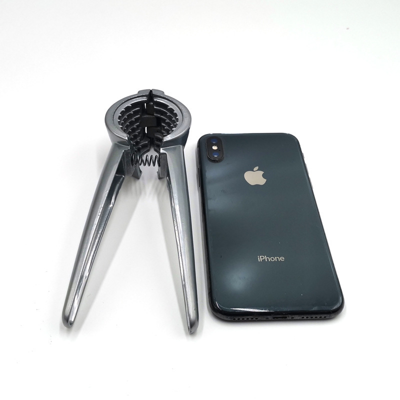 Supply creative walnut clip set multi-function nut clip funnel walnut clamp walnut clip wholesale kitchen gadgets