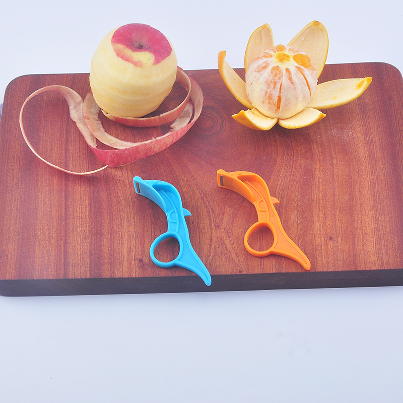 Factory Direct supply ring peeler fruit peeler plastic orange peeler apple peeler multi-purpose peeler wholesale