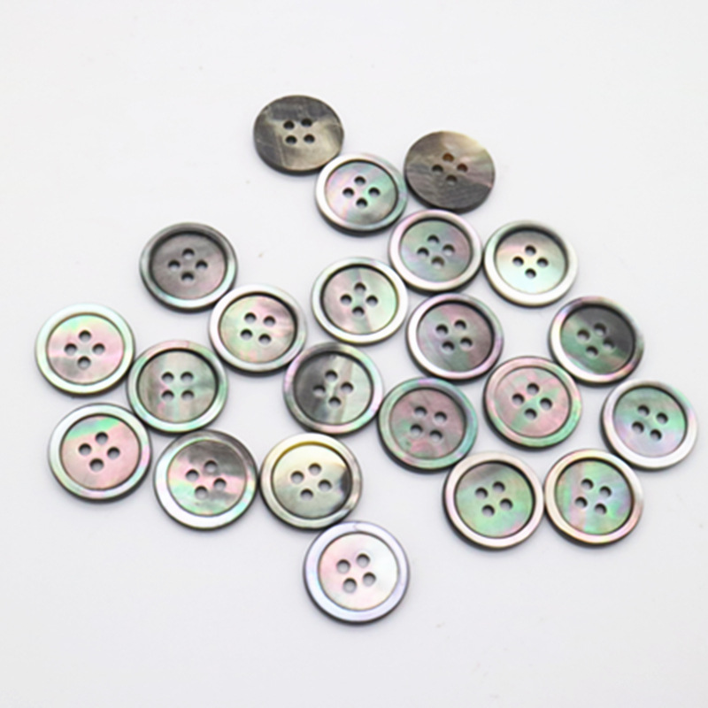 Spot Natural Black Butterfly Shell Button Round Thin Edge Four-eye Black Shell Button Men's Shirt Button