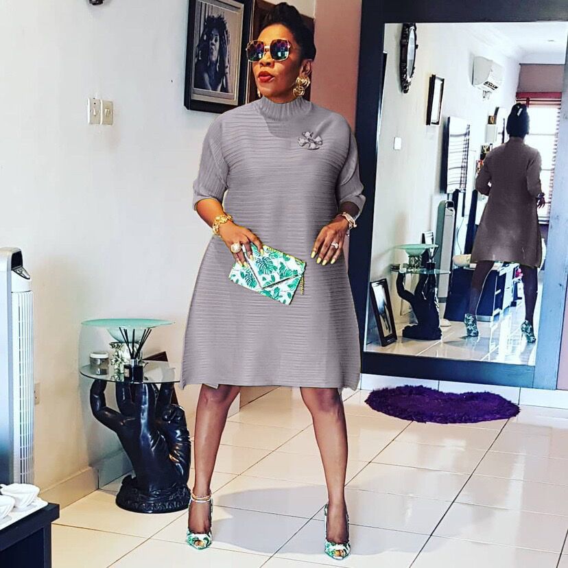 Plus Size Womens Dress Solid Color Fashionable African Inspired Casual or Formal Occasions Wholesale Available