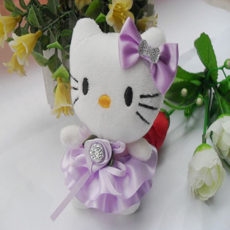 带钻裙装小猫公仔挂件卡通花束材料婚庆活动娃娃毛绒玩具多款多色