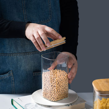 Wholesale Square Storage Jar Sealed Jar Milk Powder Cereals Food Bamboo Wood Lid Moisture Proof Lead Free Glass Bottle Kitchen