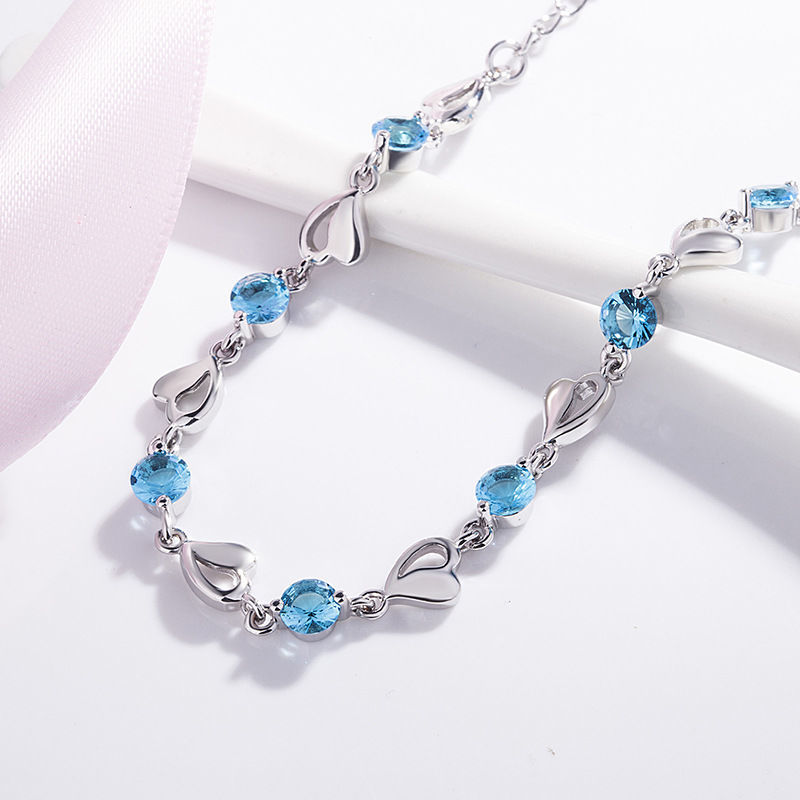 K-Style of the Ocean Heart Literary Blue Crystal Heart-Shaped Zircon Bracelet for Women Niche Elegant Inlaid with Colored Diamonds Heart Hand Jewelry